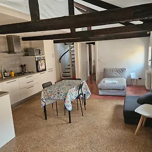  Apartamento Attico Santa Marina Italia